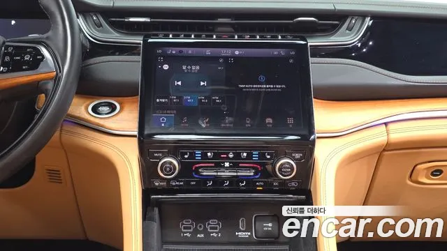 Jeep Cherokee Grand Cherokee(WL) L 3.6 Summit Reserve — Фото автомобиля 13