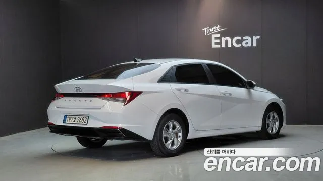 Hyundai AVANTE Avante (CN7) 1.6 LPi (Для проката) — Фото автомобиля 2