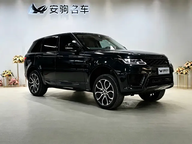 Land Rover Range Rover Sport — Фото автомобиля 19