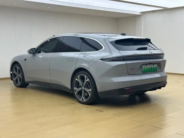 Nio ET5 Touring — Фото автомобиля 24