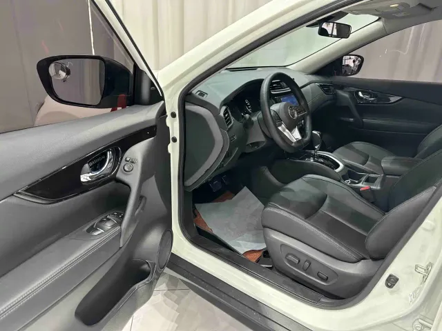 Nissan X-Trail — Фото автомобиля 7
