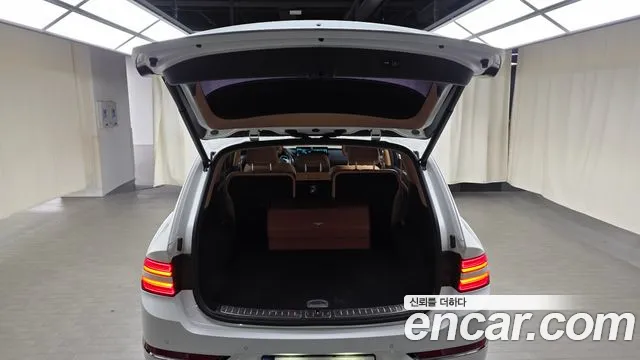 Genesis GV80 2.5T Бензин AWD — Фото автомобиля 17