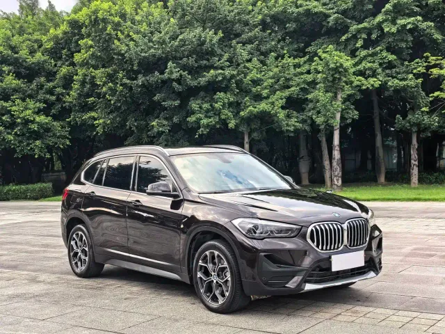 BMW X1 — Фото автомобиля 3