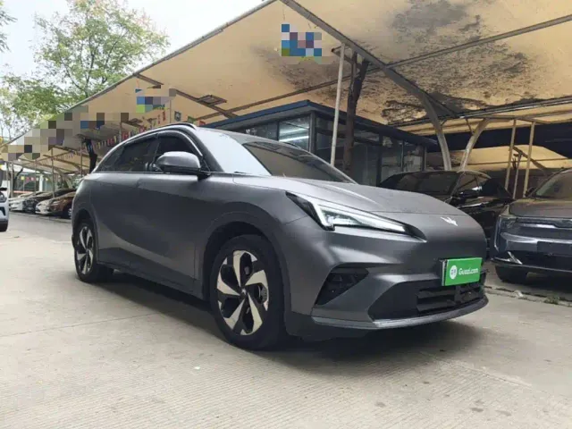 Arcfox Alpha T5 — Фото автомобиля 3
