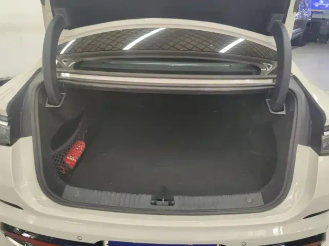 BYD Seal 07 DM-i — Фото автомобиля 4