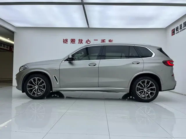 BMW X5 — Фото автомобиля 3