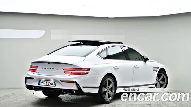 Genesis G80 RG3 — Фото автомобиля 2