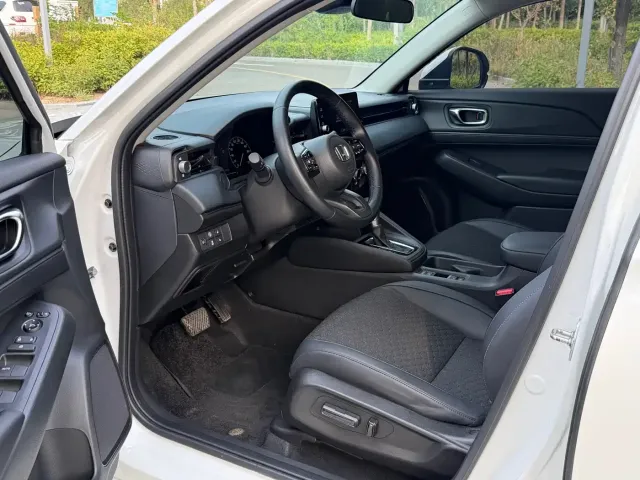 Honda Honda XR-V 2023 1.5L CVT Fever Edition — Фото автомобиля 4