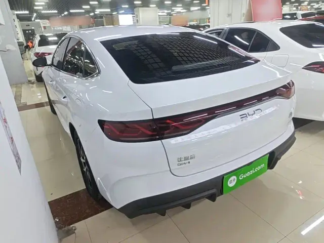 BYD Qin L — Фото автомобиля 4