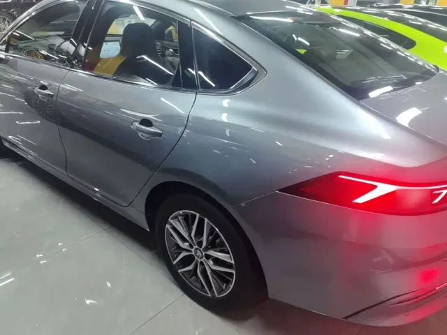 BYD Qin PLUS — Фото автомобиля 4