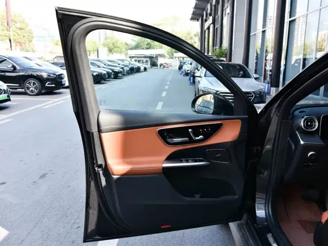 Mercedes-Benz GLC-Class — Фото автомобиля 10