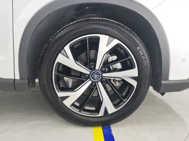 BYD Song Pro — Фото автомобиля 6