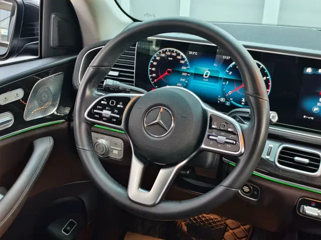 Mercedes-Benz GLE-Class — Фото автомобиля 8