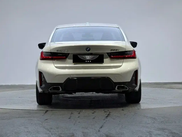 BMW 3 Series — Фото автомобиля 3