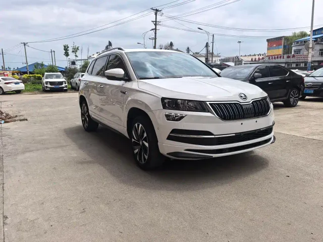 Škoda Karoq 2022 Facelift TSI280 Luxury Edition — Фото автомобиля 3