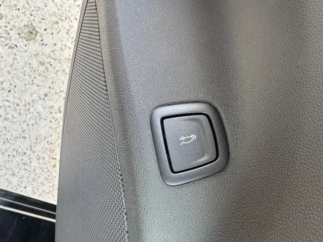 Cadillac CT5 — Фото автомобиля 23