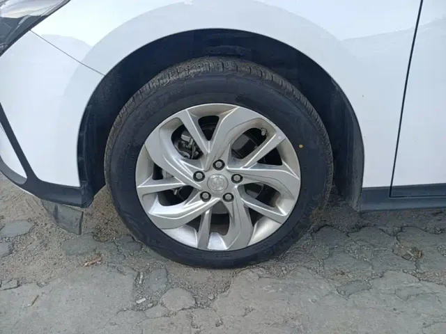 Buick Velite 6 — Фото автомобиля 22