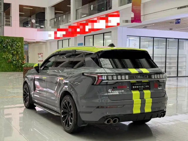 Lynk & Co 09 — Фото автомобиля 16