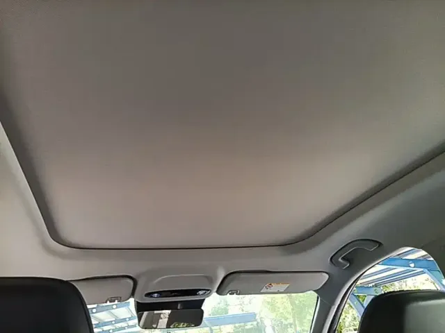 Geely Galaxy Galaxy E5 2026 610km Explorer+ Edition — Фото автомобиля 17
