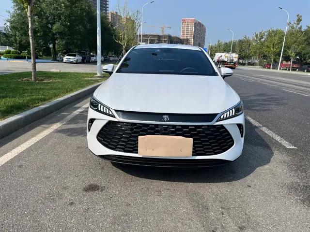 BYD Qin PLUS — Фото автомобиля 2