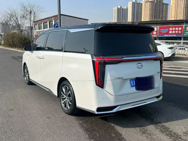 GAC Trumpchi M8 — Фото автомобиля 7