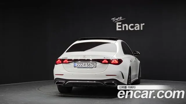 Mercedes-Benz E-Class E-класс W214 — Фото автомобиля 3