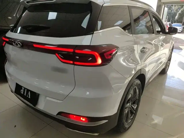 Chery Tiggo 7 — Фото автомобиля 7