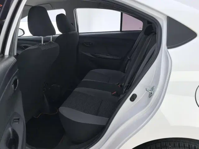 Toyota Vios — Фото автомобиля 11