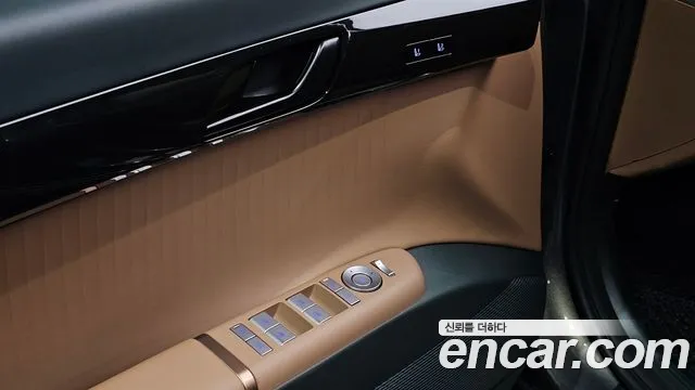 Hyundai Grandeur GN7 — Фото автомобиля 24