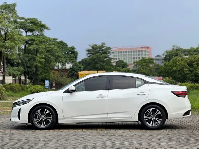 Nissan Sylphy — Фото автомобиля 7