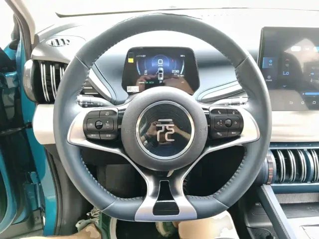 BYD Yuan PLUS — Фото автомобиля 10