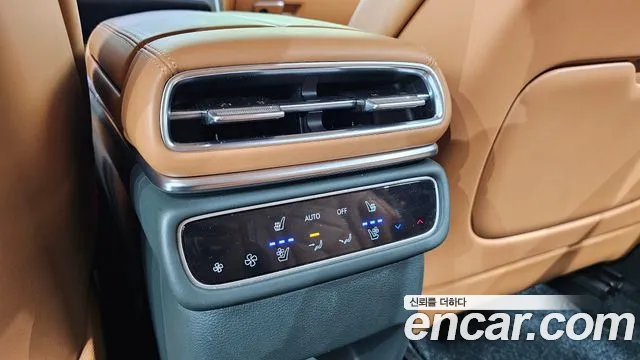Genesis GV80 — Фото автомобиля 18