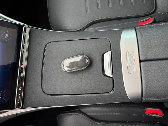 Mercedes-Benz C-Class — Фото автомобиля 9