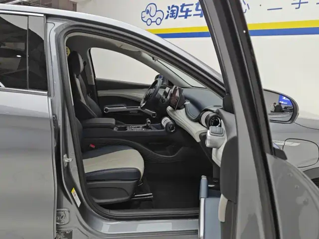 BYD Yuan PLUS — Фото автомобиля 8