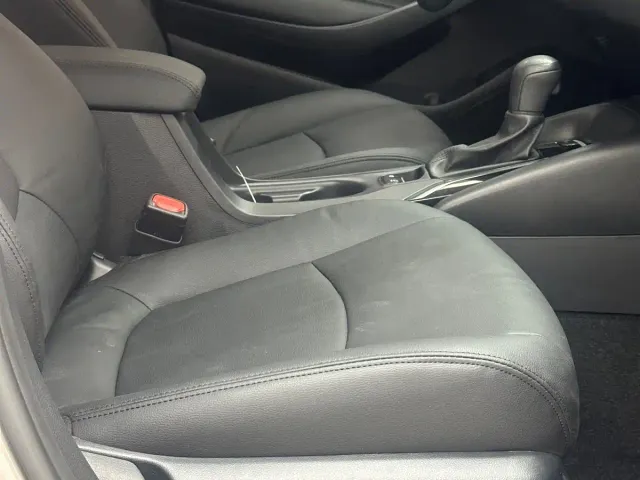 Toyota Corolla — Фото автомобиля 20