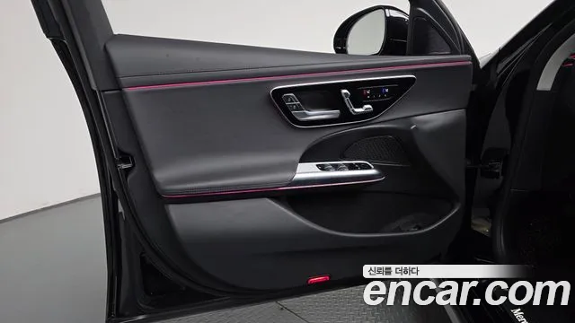 Mercedes-Benz E-Class — Фото автомобиля 13