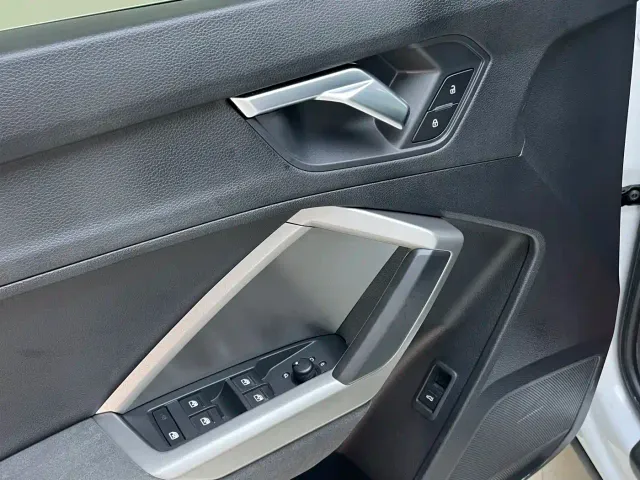 Audi Q3 — Фото автомобиля 18