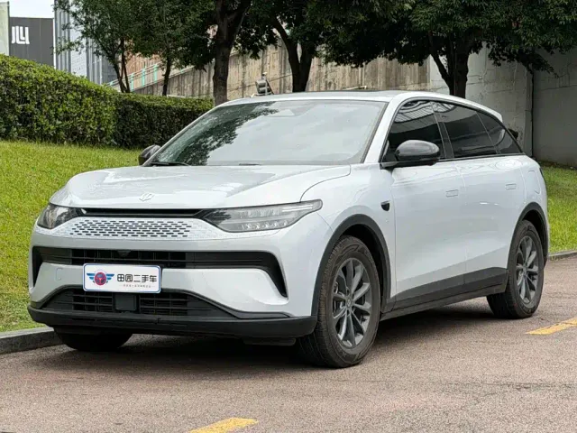 Фотография автомобиля — Leapmotor C11
