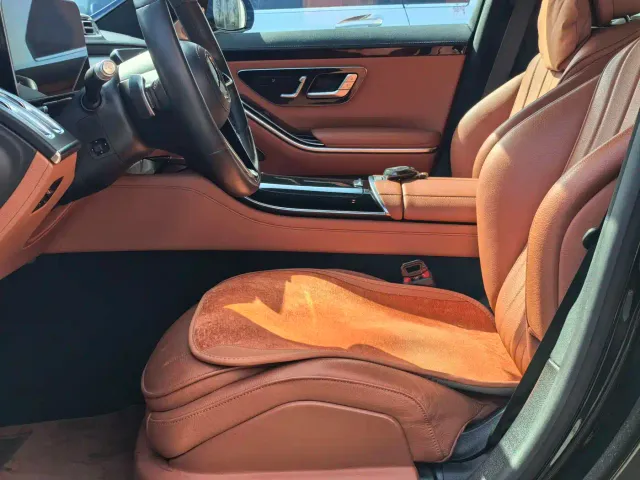 Mercedes-Benz S-Class — Фото автомобиля 19