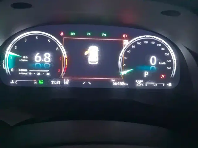 Toyota Camry — Фото автомобиля 14