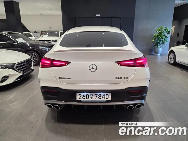 Mercedes-Benz GLE-Class — Фото автомобиля 4