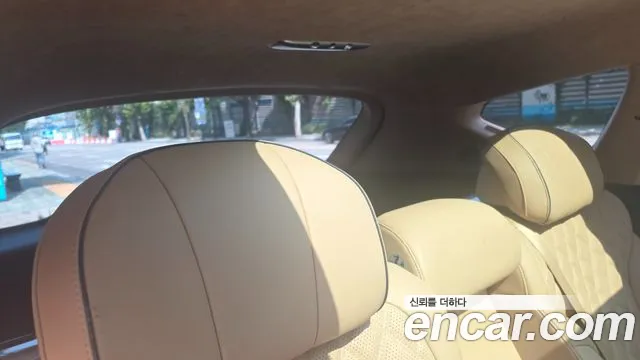 Genesis GV80 — Фото автомобиля 16