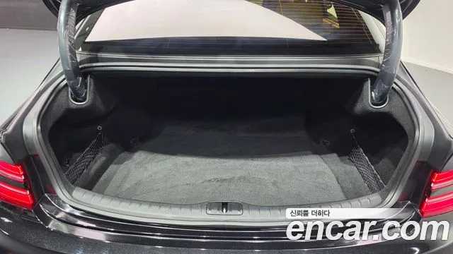 Genesis G80 Бензин 2.5 турбо AWD — Фото автомобиля 17