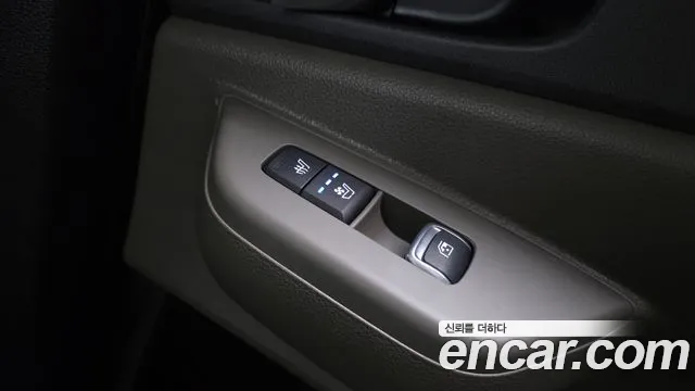 Kia Carnival Generation 4 — Фото автомобиля 29