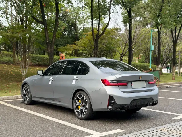 BMW 3 Series — Фото автомобиля 11