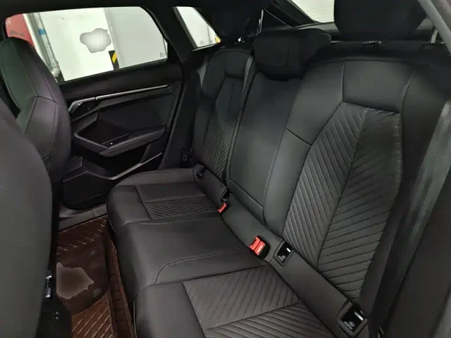 Audi Audi A3 2022 Sportback 35 TFSI Style Elegance — Фото автомобиля 16