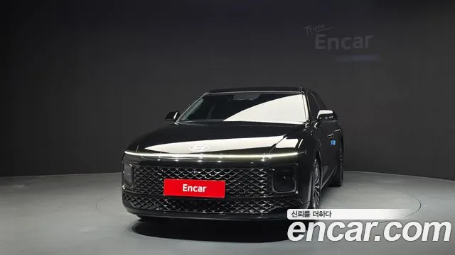 Hyundai Grandeur GN7 — Фото автомобиля 3