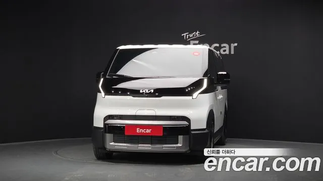 Kia PV5 — Фото автомобиля 3