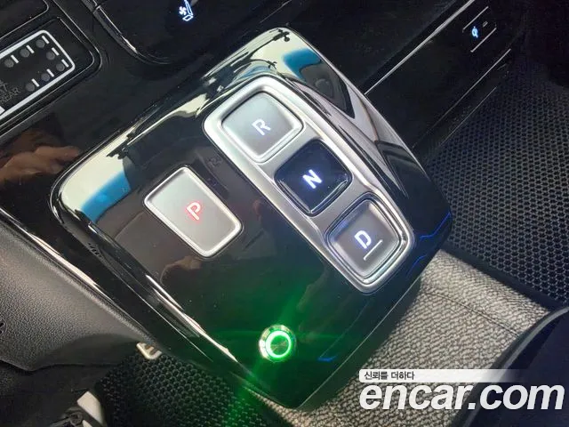 Hyundai Staria — Фото автомобиля 9