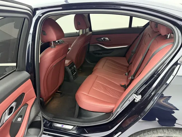 BMW 3 Series — Фото автомобиля 14